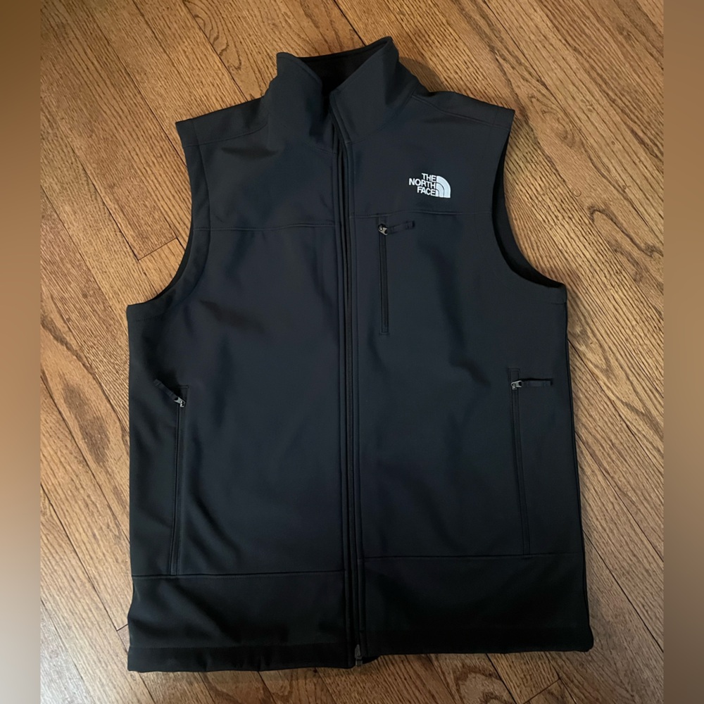 Men’s North Face Vest